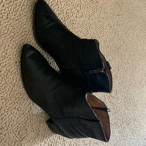 Madewell Black booties